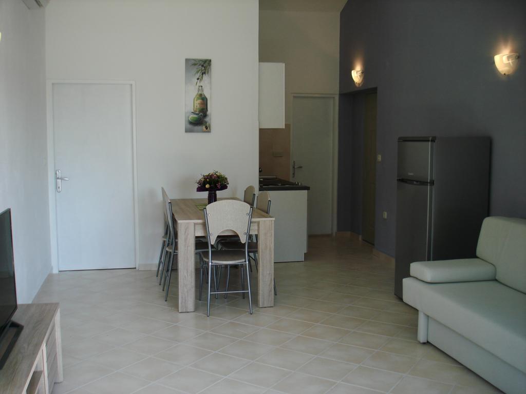 Apartments Sunny Punta 普利拉卡 客房 照片