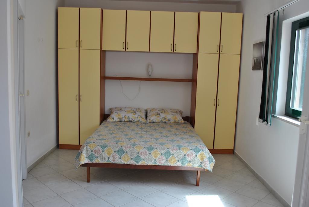 Apartments Sunny Punta 普利拉卡 客房 照片