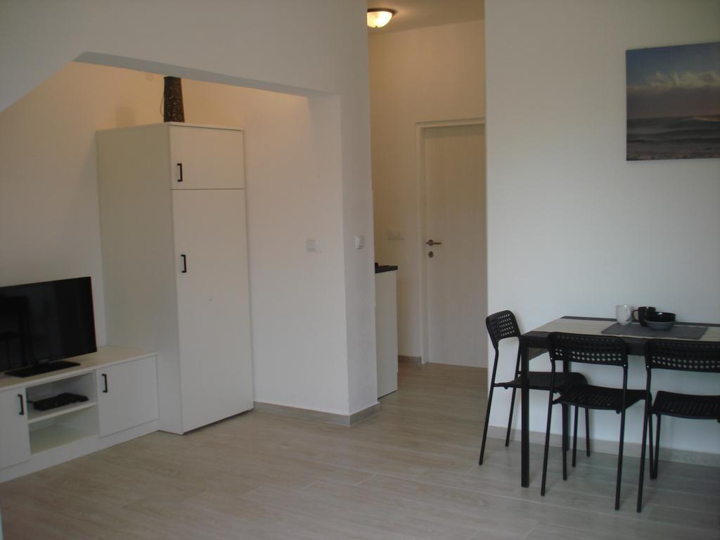 Apartments Sunny Punta 普利拉卡 外观 照片