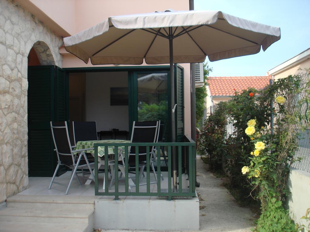 Apartments Sunny Punta 普利拉卡 外观 照片
