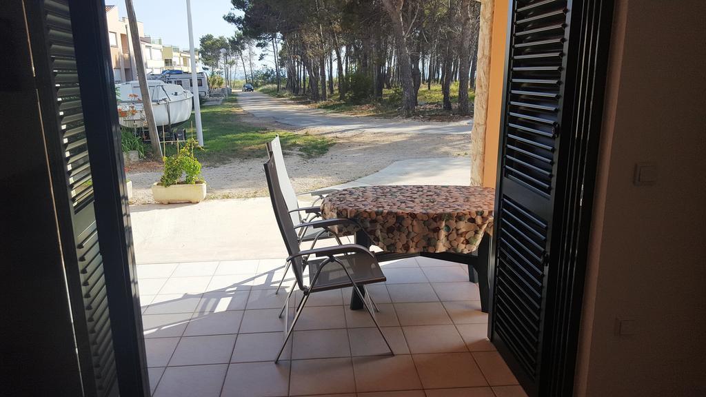 Apartments Sunny Punta 普利拉卡 外观 照片
